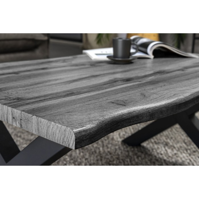 Couchtisch RIVET in grauer Holzoptik und schwarzem Metallgestell in X-Form – modernes Industriedesign