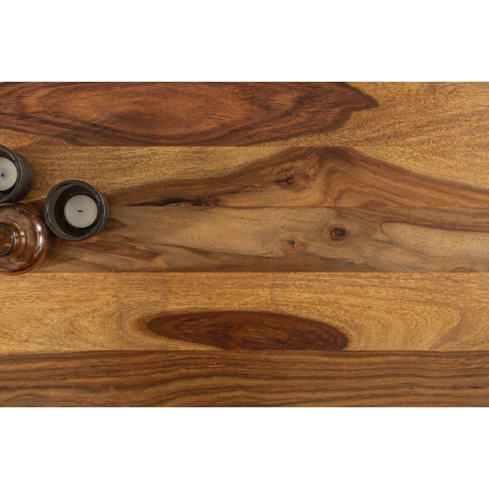 Zoom sur la texture du plateau de la table basse LODEN 100cm en bois de Sheesham avec pieds en U