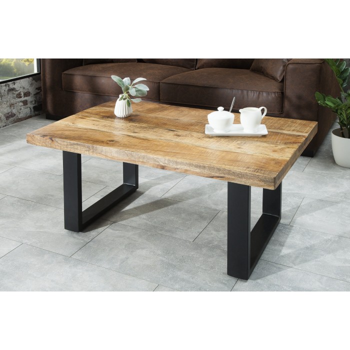Table de salle à manger 100cm en bois de manguier mise en situation