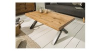 Table basse CAVARA 110 cm en bois massif de chêne huilé avec pieds métal noir en X – style industriel