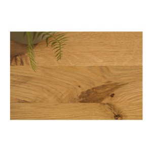 Table basse CAVARA 110 cm en bois massif de chêne huilé avec pieds métal noir en X – style industriel