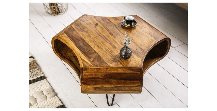 Table basse NERA 90 cm en bois massif de Sheesham avec niche et pieds métal noir – style rétro industriel