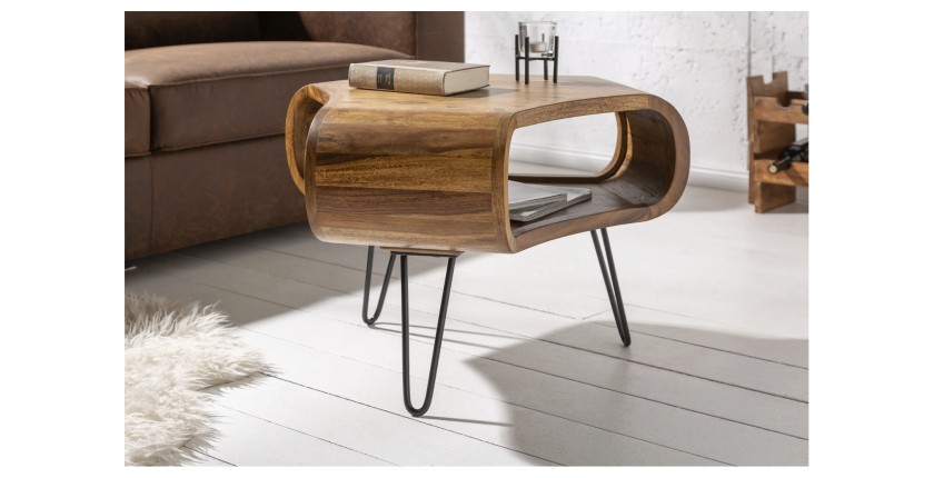 Table basse NERA 70 cm en bois massif de Sheesham avec niche et pieds métal noir – style rétro industriel