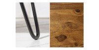 Table basse NERA 70 cm en bois massif de Sheesham avec niche et pieds métal noir – style rétro industriel