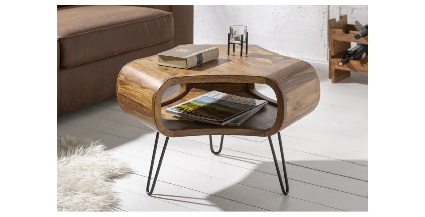 Table basse NERA 70 cm en bois massif de Sheesham avec niche et pieds métal noir – style rétro industriel