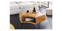 Table basse NERA 70 cm en bois massif d'acacia avec niche et pieds métal noir – style rétro industriel