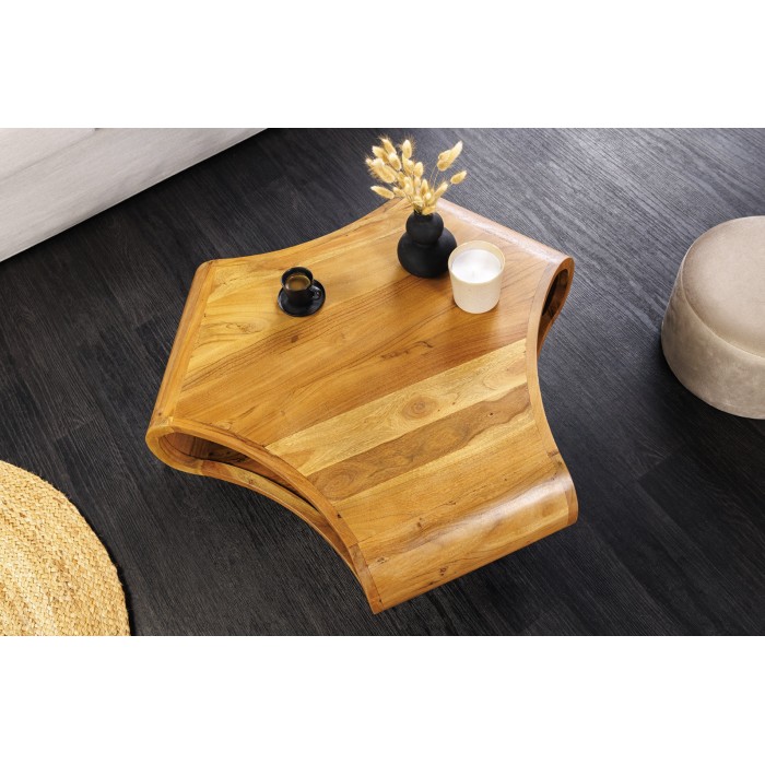 Couchtisch NERA 70 cm aus massivem Akazienholz mit Ablage und schwarzen Metallbeinen – Retro-Industriestil