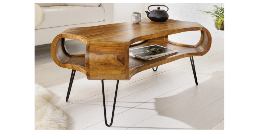Table basse NERA 100cm en bois de Sheesham mise en situation