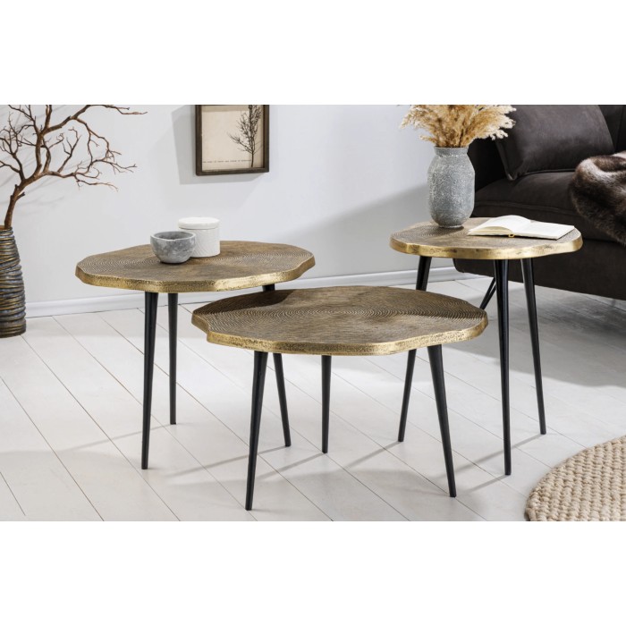 Set di 3 tavolini impilabili NERA dorati e neri – design chic contemporaneo