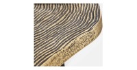 Zoom sur les motifs des tables basses gigognes NERA dorées