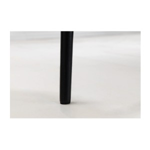 Zoom sur l'un des pieds des tables basses gigognes NERA dorées