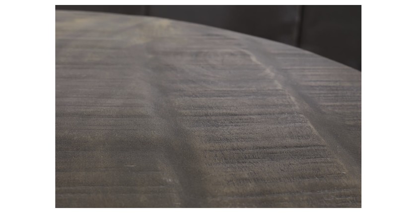 Zoom sur la texture du plateau de la table basse ORVIK 68cm en bois de manguier foncé