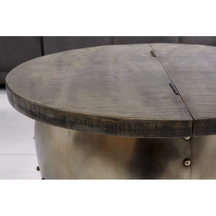 Zoom sur la tranche du plateau de la table basse ORVIK 68cm en bois de manguier foncé