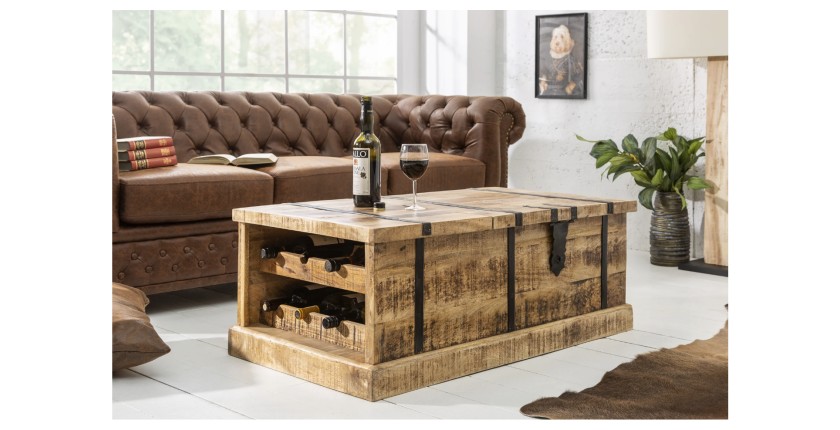 Table basse TRESORO 100cm en bois de manguier clair mise en situation