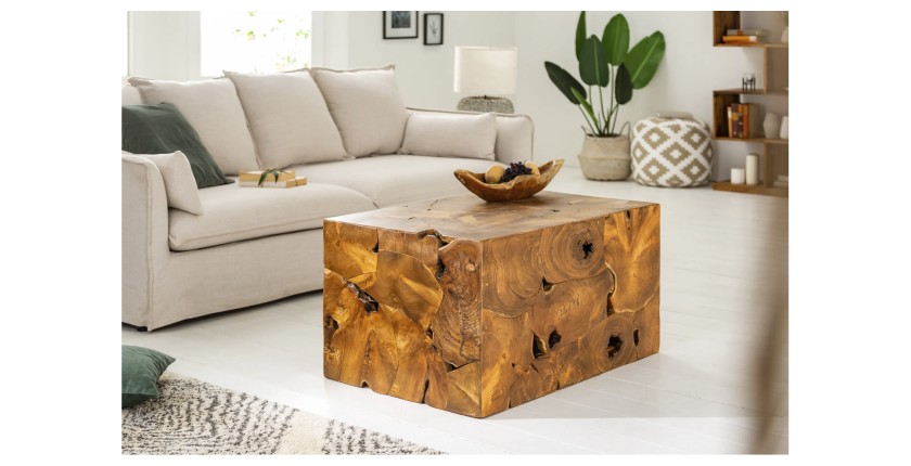 Table basse TEKORA 90cm en bois de teck vue éloignée