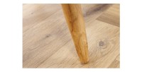 Zoom sur le pieds de la table basse LOVARK 60cm en bois de Teck