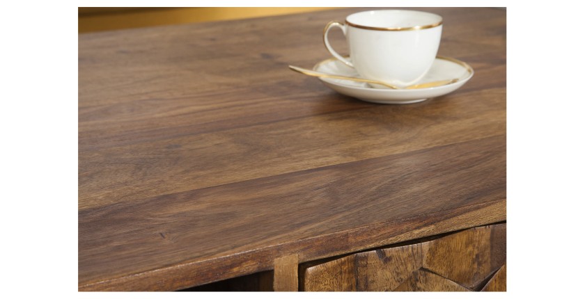 Zoom sur la texture du plateau de la table basse SCANI 100cm en bois de Sheesham