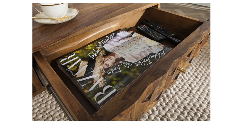 Zoom sur le tiroir ouvert de la table basse SCANI 100cm en bois de Sheesham