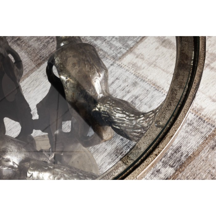 Zoom sur le plateau en verre de la table basse TAURVIK