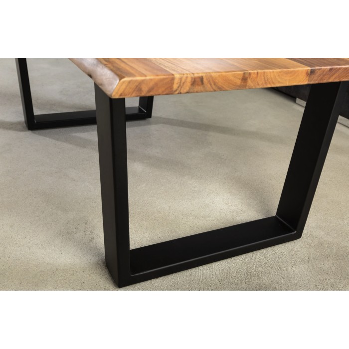 Tavolino basso ARKAYA 120 cm in legno di acacia massiccio con gambe in metallo nero a forma di U