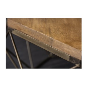Zoom sur la tranche du plateau de la table basse NEXORA 70cm en bois de manguier