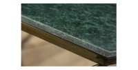 Zoom sur la tranche du plateau de la table basse NEXORA 70cm avec plateau en marbre vert