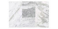 Zoom sur les détails du plateau de la table basse NEXORA 70cm avec plateau en marbre blanc
