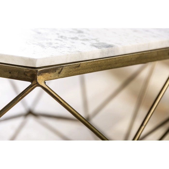 Zoom sur l'un des coins de la table basse NEXORA 70cm avec plateau en marbre blanc