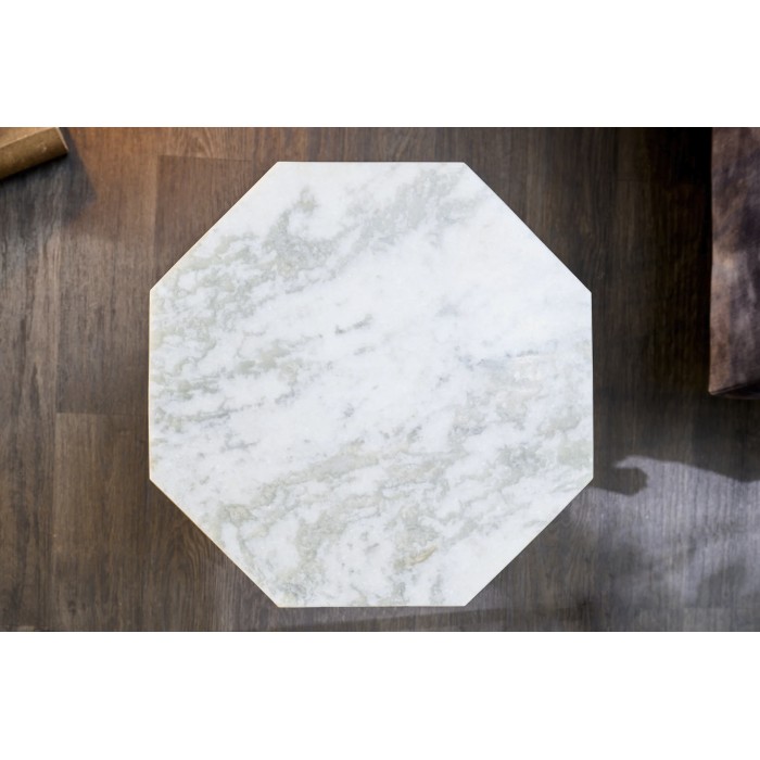Tavolino basso NEXORA 50 cm in marmo bianco e ferro ottone con design geometrico