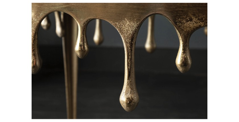 Zoom sur les détails de la table basse LAGUNA 46cm dorée