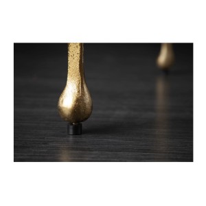 Zoom sur l'un des pieds de la table basse LAGUNA 46cm dorée