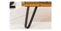 Zoom sur les pieds de la table basse CURIONA 100cm