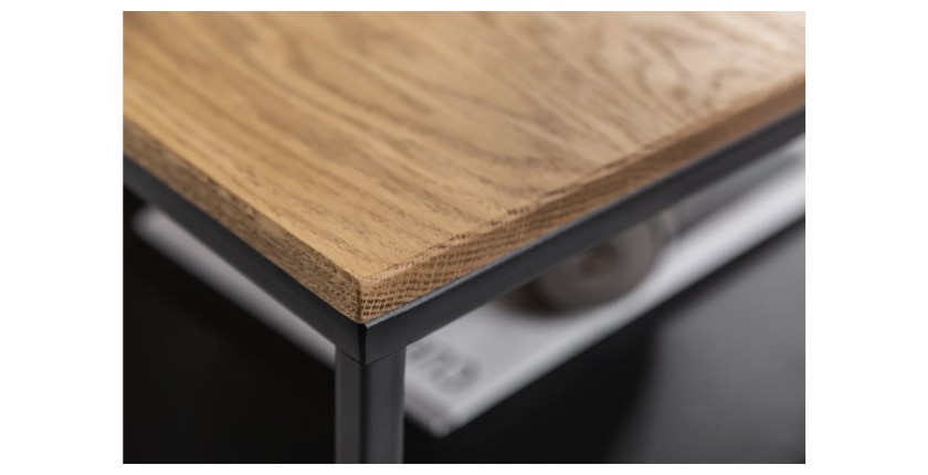 Zoom sur le coin de la table basse CALDERO 95cm