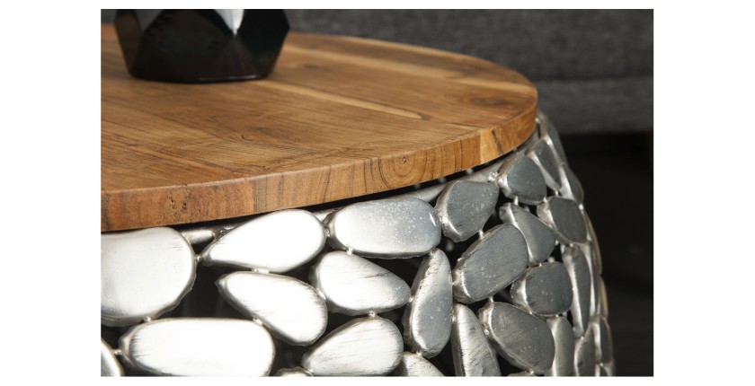 Zoom sur le côté des tables basses gigognes GALEA avec motifs mosaïc argentées