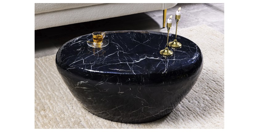 Table basse GALEA noire effet marbre mise en situation