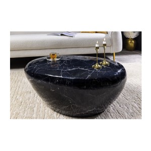 Table basse GALEA noire effet marbre vue dans un décor 3D