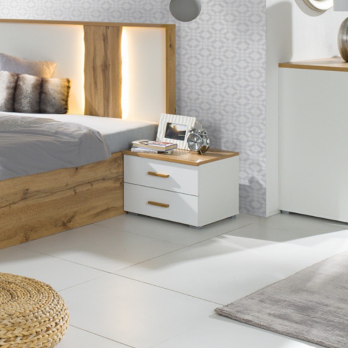 Camera completa WOOD con letto 180 x 200 cm LED, armadio, cassettiera e comodini – Rovere e bianco