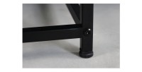 Zoom sur les pieds de la table basse KORUM 100cm avec sous plateau