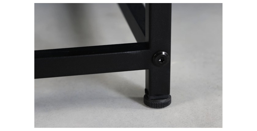 Zoom sur les pieds de la table basse KORUM 100cm avec sous plateau