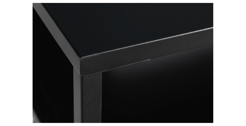 Zoom sur le coin de la table basse KORUM 70cm