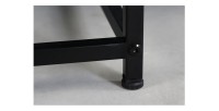 Zooms ur l'un des pieds de la table basse KORUM 70cm