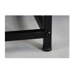 Zooms ur l'un des pieds de la table basse KORUM 70cm