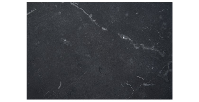 Zoom sur l'un des plateaux des tables basses VELTO