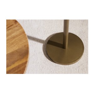 Zoom sur le pied de la table d'appoint de la table basse ORION 110cm