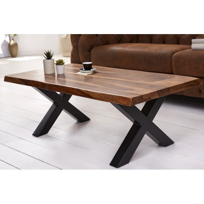 Table basse ORKAN 110cm en bois de Sheesham mise en situation