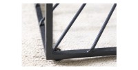 Zoom sur les pieds de la table basse KOSMOS 60cm