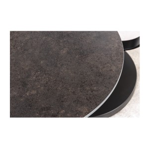 Zoom sur le plateau marron de la table basse SOLYNE avec plateaux marron et beige
