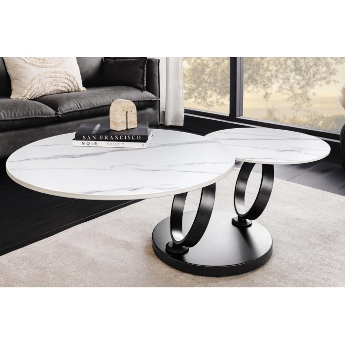 Table basse SOLYNE avec plateaux effet marbre blanc et pieds noir mise en situation