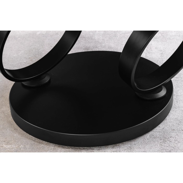 Zoom sur les anneaux de la table basse SOLYNE avec plateaux effet marbre blanc et pieds noir