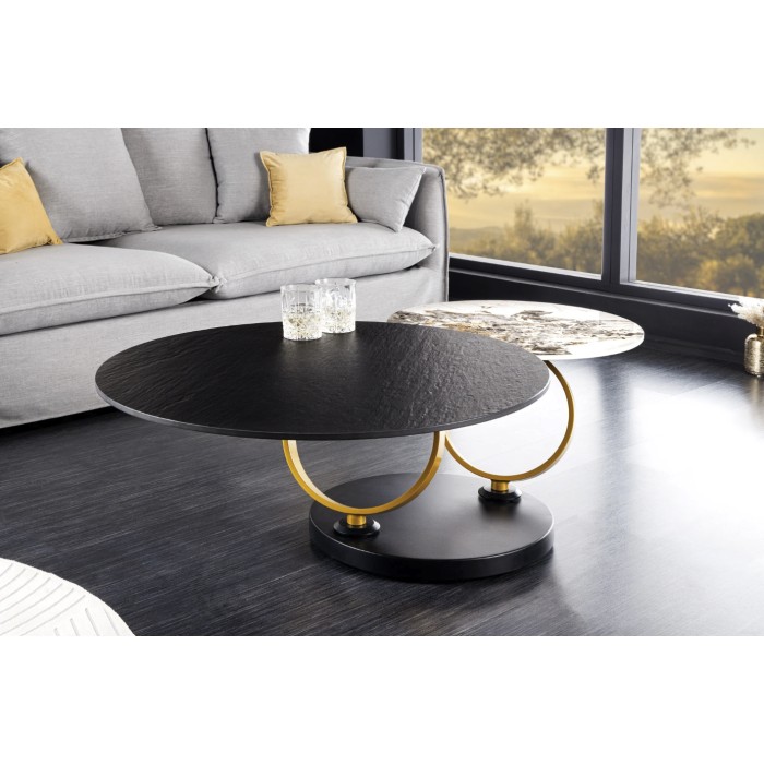 Table basse SOLYNE avec plateaux noir et marbre, anneaux dorés vue de face avec anneaux rapprochés